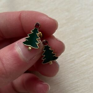 NWOT Christmas Tree Earrings